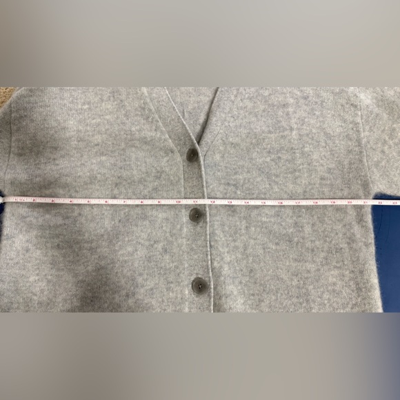 Aritzia Babaton hip length cardigan wool-cashmere blend, size Small, color grey - Picture 8 of 11